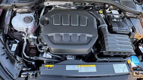 10 modern four-cylinders that outshine last-gen V6s