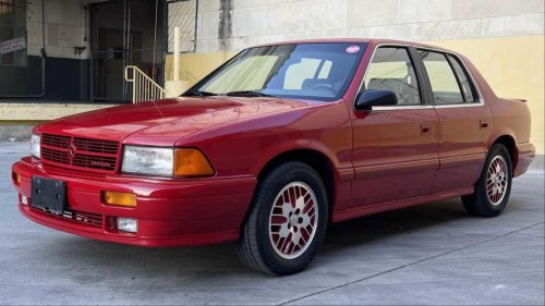 Dodge, Lotus, Dodge's rarest '90s sedan had a Lotus engine trapped in an economy car