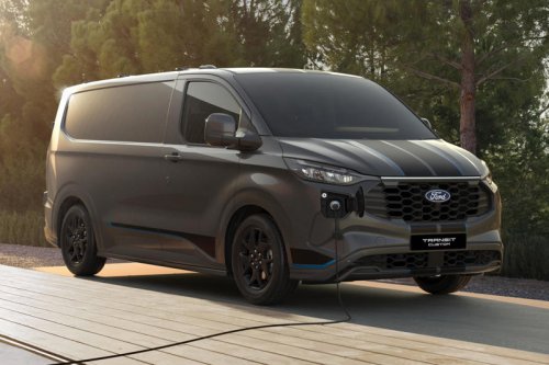 2025 Ford Transit Custom PHEV price and specs