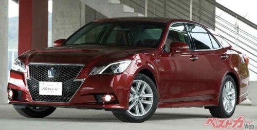 13代目スカイライン・6代目レガシィの不人気で考えた 日本人はなぜクルマの肥大化を嫌うのか？【ベストカーアーカイブス2014】