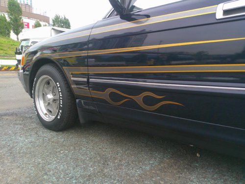 ４輪+２輪のアメリカンスタイル トヨタ・クラウン ステーションワゴン（JZS130）【みんなのクルマ】