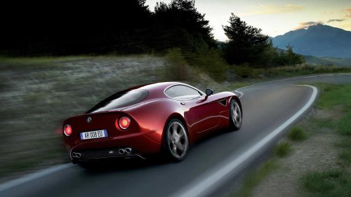 Alfa Romeo, Alfa Romeo 8C Competizione: A beautiful bargain in modern supercars