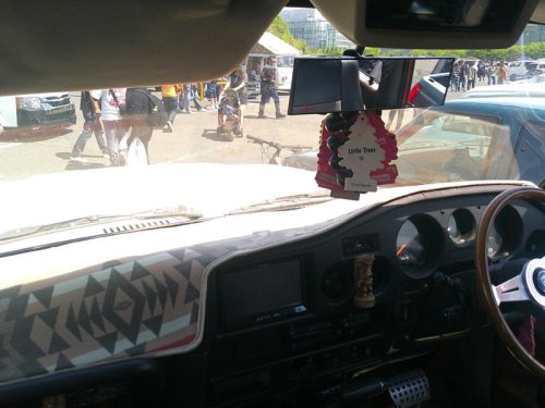 サーフィン、キャンプを楽しめるリフトアップ仕様 トヨタ・ランドクルーザー【みんなのクルマ】