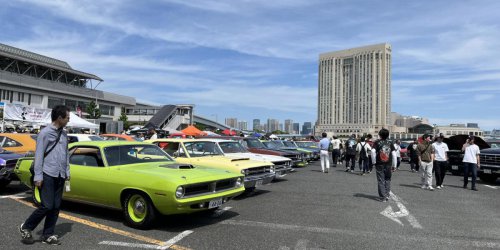 サーフィン、キャンプを楽しめるリフトアップ仕様 トヨタ・ランドクルーザー【みんなのクルマ】