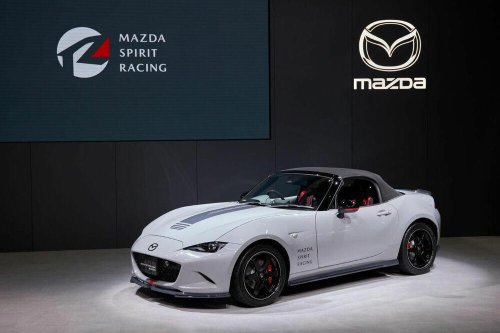 まだ買える？マツダロードスター12Rとはどんなクルマなのか？