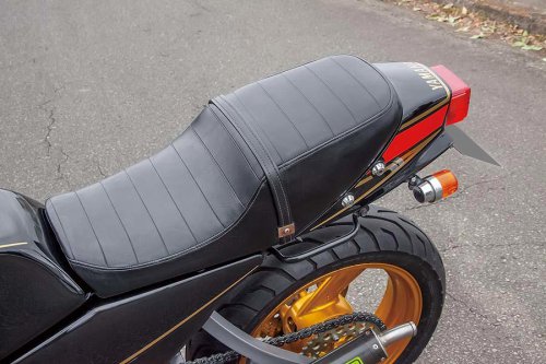 メローズ RZ350（ヤマハ RZ350）今できる手法を盛り込んだレストア&amp;カスタム路線のRZ【Heritage&amp;Legends】