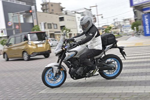 街中をキビキビ走れる扱いやすさにツーリング性能をプラスオン！ヤマハ新型MT-25 Touring