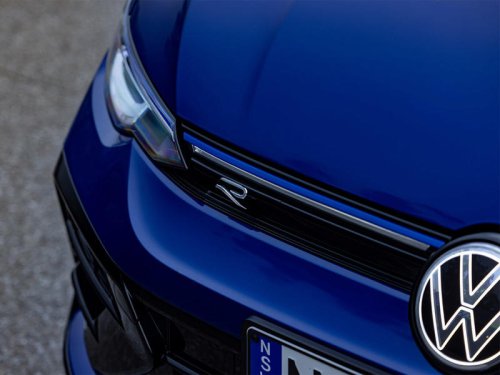 2025 Volkswagen Golf R Review (Incl. Video)