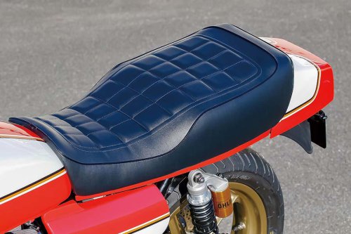 ブライトロジック GS1000（スズキ GS1000）ヨシムラMCFAJレーサーをオマージュした高完成度のGS【Heritage&amp;Legends】