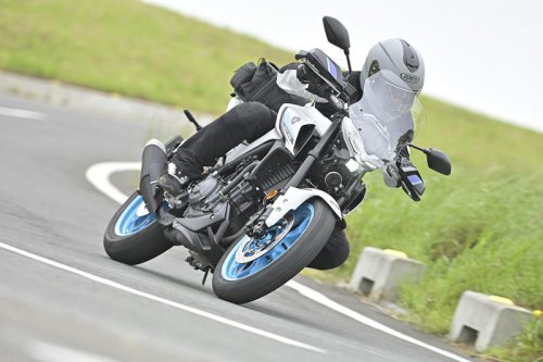 街中をキビキビ走れる扱いやすさにツーリング性能をプラスオン！ヤマハ新型MT-25 Touring