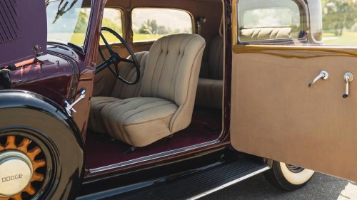 Exploring the 1933 Dodge Six Sedan