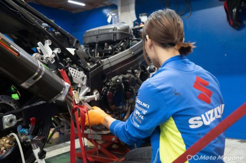 「あの頃」のカタナを令和に再現。現行バイクに魂を吹き込むMFDが匠の技で魅せる