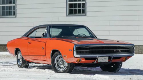 10 Muscle Cars With The Best Bang For Your Buck