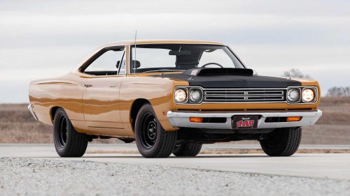 Plymouth, V8 Icons Revisited: The 1971 Plymouth Road Runner