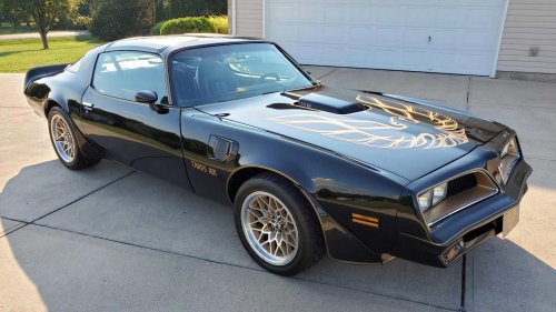 10 Muscle Cars With The Best Bang For Your Buck