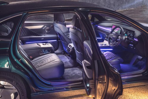 2025 Genesis Electrified G80 price and specs