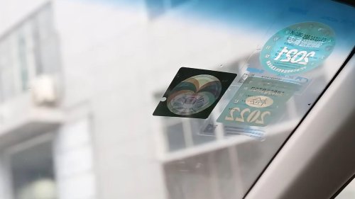 20 Incredible Car Hacks Every Driver Would Be Lost Without