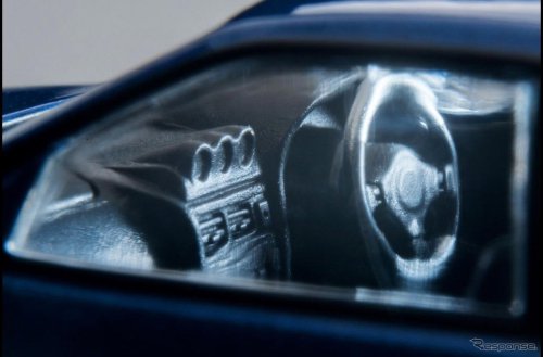 カスタムパーツが付け替え可能な高級トミカ、「日産 スカイライン25GT TURBO」11月発売