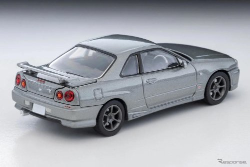 カスタムパーツが付け替え可能な高級トミカ、「日産 スカイライン25GT TURBO」11月発売