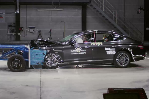 2025 Genesis Electrified G80 price and specs