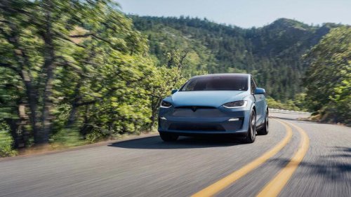 3.2 million Teslas are being scrutinized for full-self-driving flaws