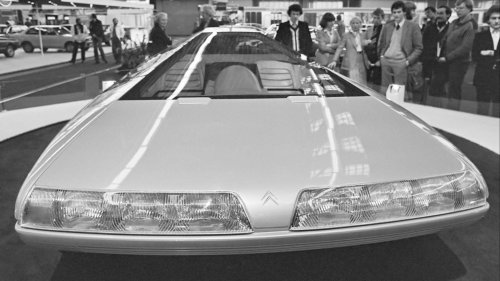 The 10 Ugliest Concept Cars We’re Glad Never Made It &amp; 10 That Looked Incredible