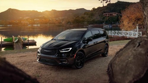 New Chrysler Arrow, Arrow Cross, Airflow models announced