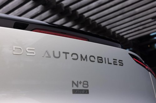 Análisis del DS No8: ¿puede una autonomía de 750 km seducir a los conductores de Mercedes y BMW?