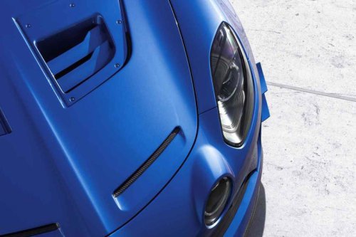 世界限定110台、アルピーヌ A110の最高峰「R ウルティム」が登場、車両価格は4200万円！