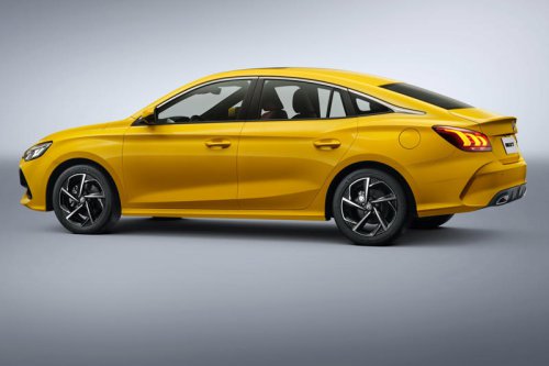 MG Australia cuts back 2025 MG 5 range