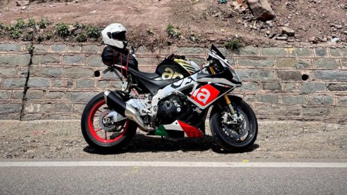 10 Hacks For Touring On A Superbike In The Summer
