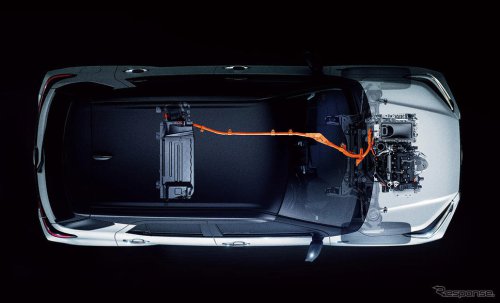 「燃費28km/Lって、凄い！」スバルの小型SUV『レックス』にHV登場、中身がダイハツ車であることに驚きの声も