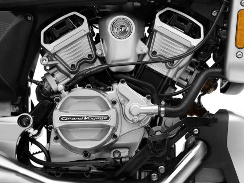 シルバー×マットブラックが映える！スポーティな原二クルーザー、ヒョースン「GV125X ロードスター」が日本で発売