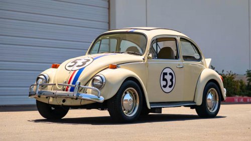 10 Classic Cars That Never Go Out of Style