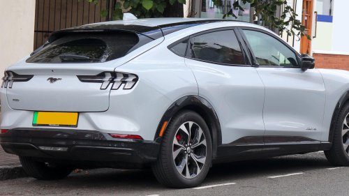 20 Ridiculous Car Design Choices We Still Don’t Understand