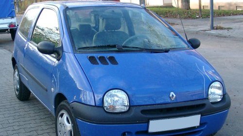 20 Ridiculous Car Design Choices We Still Don’t Understand