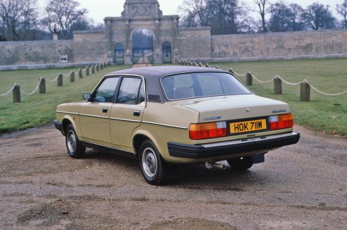 The best cars from dead car companies