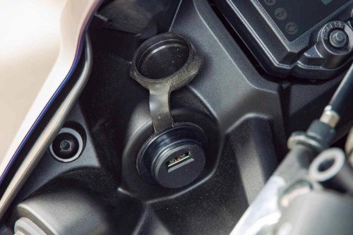 【レビュー】ヤマハ新型「YZF-R25」インプレ｜2025年モデルはデザイン一新！ 精悍さを増したフォルムに進化