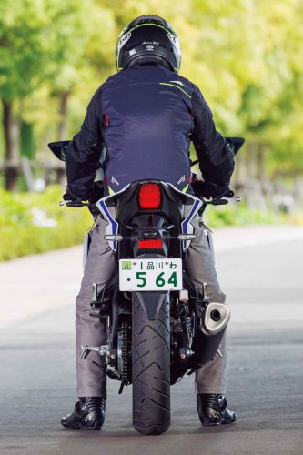 【レビュー】ヤマハ新型「YZF-R25」インプレ｜2025年モデルはデザイン一新！ 精悍さを増したフォルムに進化