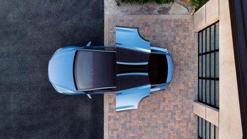 View Photos of the 2026 Tesla Model X