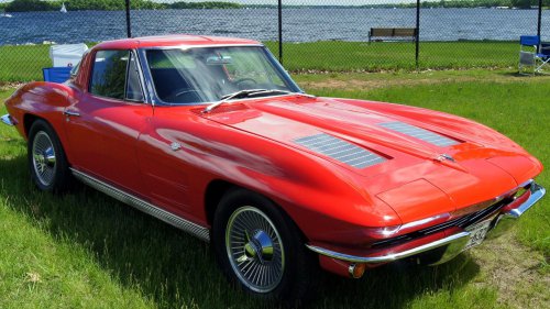 20 Old Car Models That Never Went Out Of Style