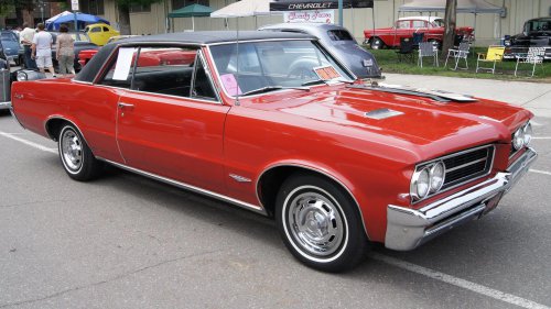 20 Old Car Models That Never Went Out Of Style