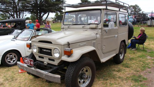 20 Old Car Models That Never Went Out Of Style