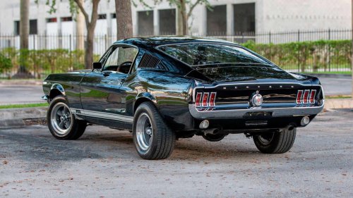 10 Biggest Differences Between Ford And Mercury Classic Muscle Cars