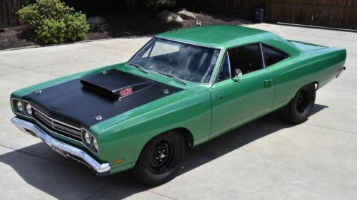 Plymouth, The Fastest Muscle Car Of The '60s Was A 12-Second Plymouth, And It Didn't Even Have a Hemi