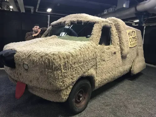 25 of the Most Iconic TV and Film Vehicles