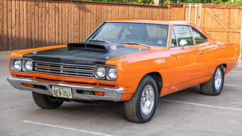 The Fastest Muscle Car Of The '60s Was A 12-Second Plymouth, And It Didn't Even Have a Hemi