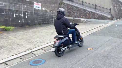 航続距離80kmの電動原付一種「VMOTO CUX Lite」をXEAMが先行販売開始。最高出力2.1kWのスタイリッシュスクーター