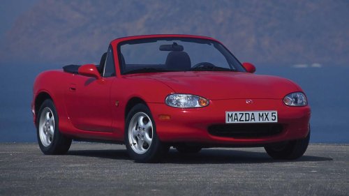 10 Fun Classic Cars That Are Surprisingly Cheap To Maintain