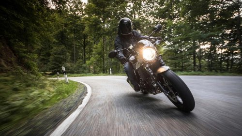 10 café racers that marry classic styling with everyday comfort